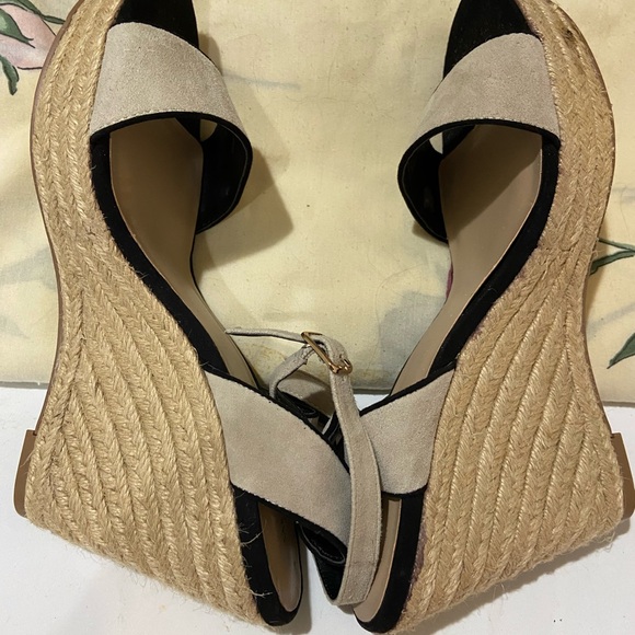 Saks Fifth Ave Espadrille Wedge Sandal size 9.5 - Picture 9 of 9